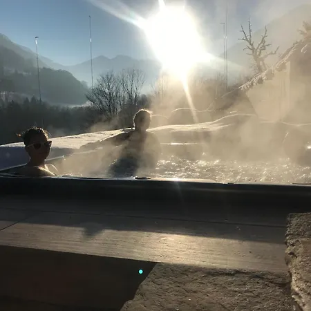 Oda ve Kahvaltı Le 30