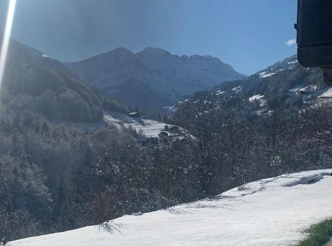 Le 30 Alojamento de Acomodação e Pequeno-almoço Troistorrents